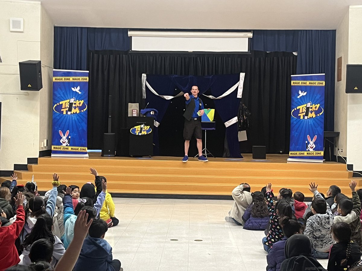 tatisilva1007's tweet photo. More magic fun!! #RUSDPBIS #RascalPRIDE https://t.co/4PcEiAAP6Z