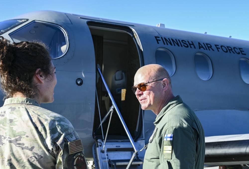 352SOW's tweet photo. We are thrilled to continue strengthening our relationship and capabilities with our Allies in Finland. 🇫🇮🇺🇸👏🏻 #WeAreNATO #StrongerTogether 

@UtinJR @FinnishAirForce https://t.co/6PMCFdk03U