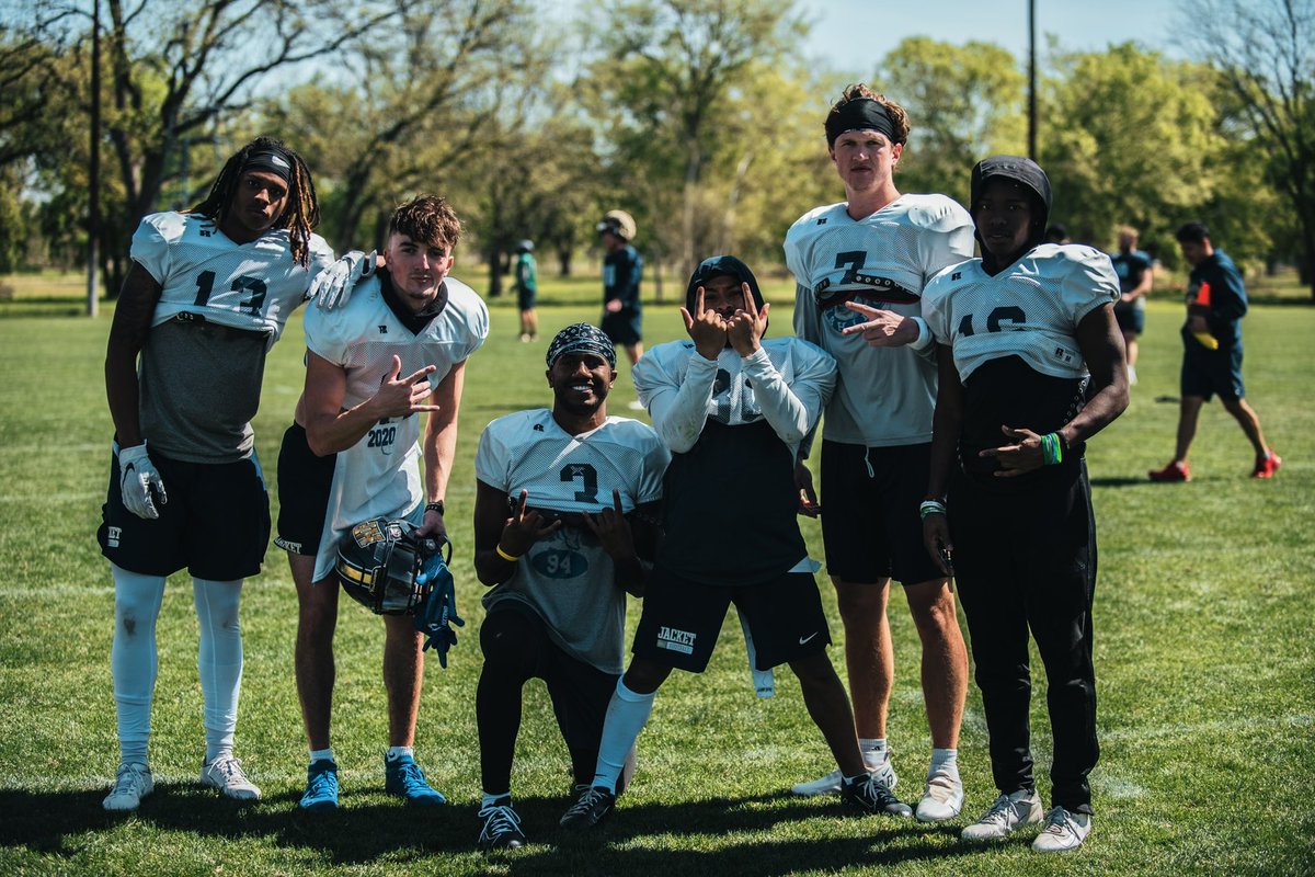 Howard Payne University Football tweet media