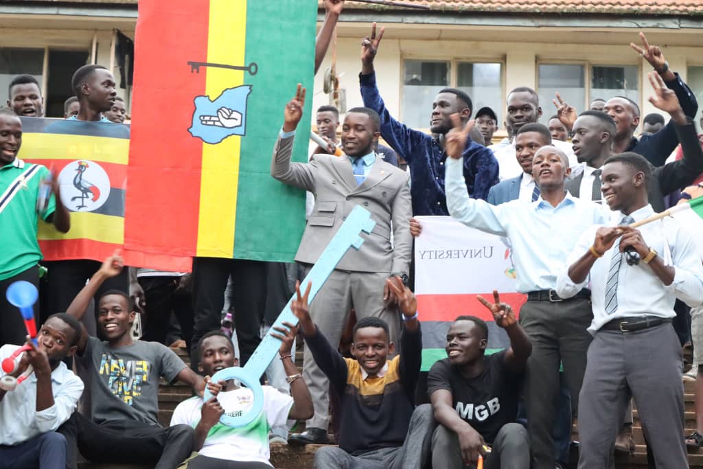 FDCOfficial1's tweet photo. Our Guild Presidential Candidate for Makerere University, Mr. Akankunda Sabiiti Victor was hosted by University Hall.

Long live the Goat land, Long live Gallant Goats. https://t.co/x3semBPyJK
