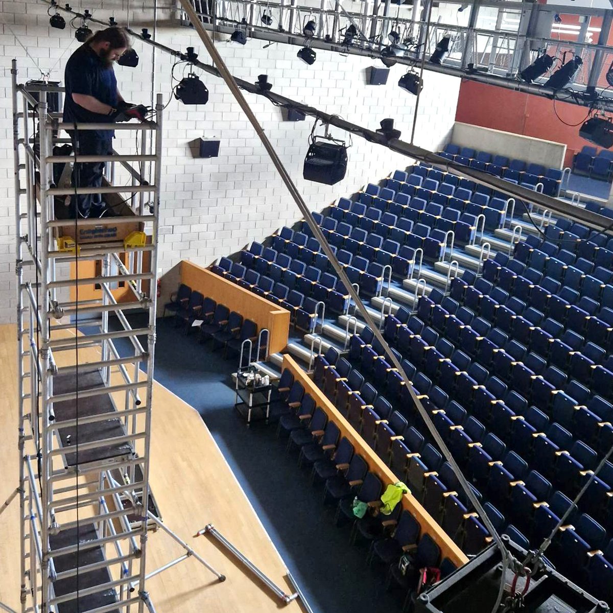 EnlightenedLx's tweet photo. This week we have been busy at the @wiltshiremusic Centre carrying out annual servicing and fixing one of their motorised acoustic baffles. #enlx #teamenlx #venueservicing #wiltshiremusic #wiltshiremusiccentre #venuetechs #eventpros #theatretechs #prolx #proav https://t.co/TKOejjrgr7