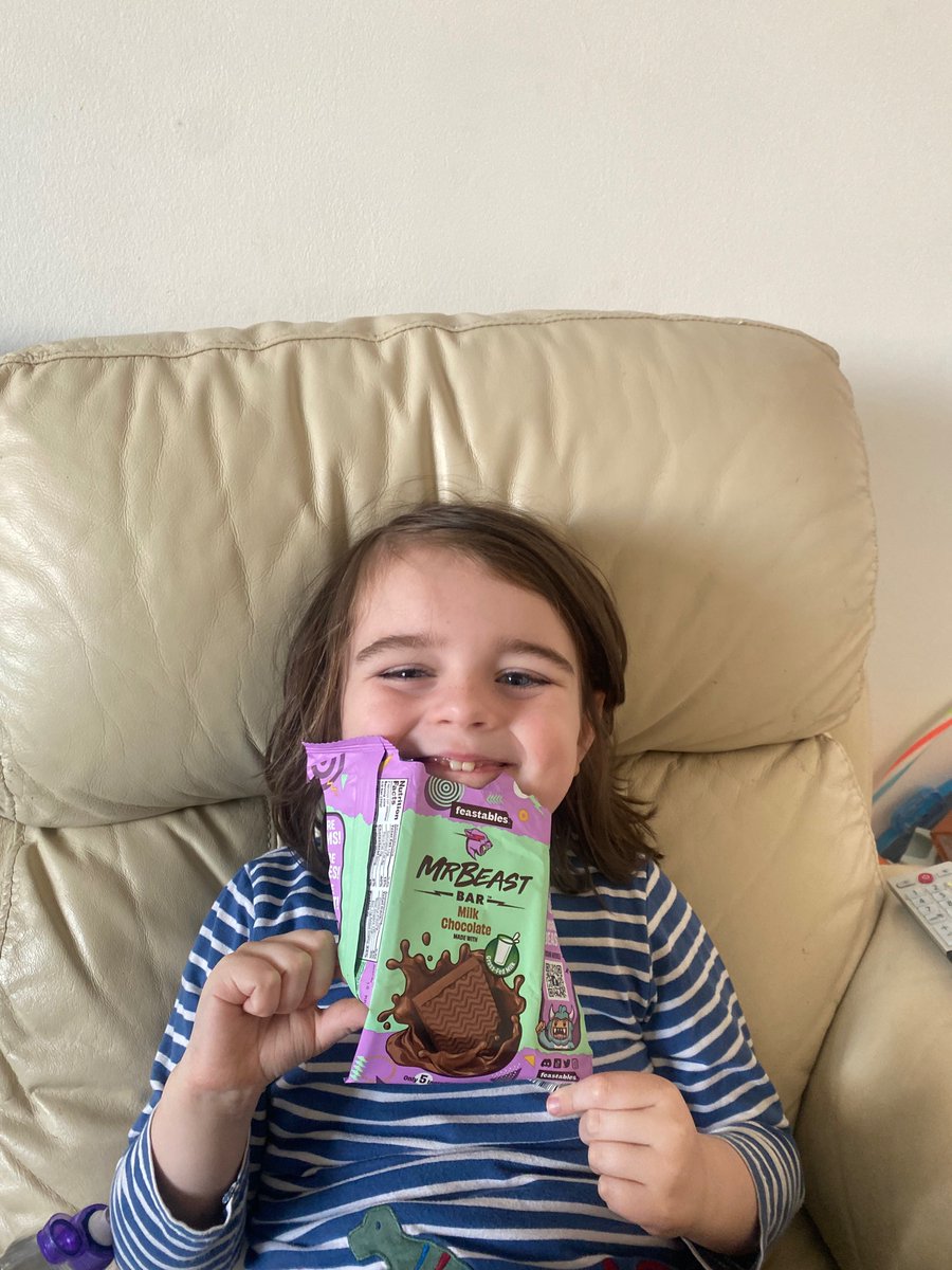 Angela Gallagher tweet media