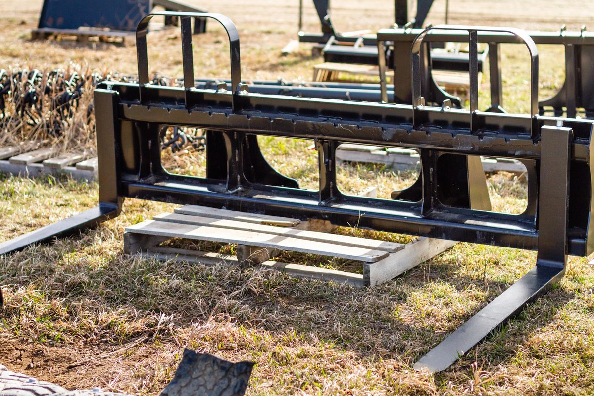 Leave the lifting to the pallet forks. Call for more information: (406) 390-1110. #RanchEquipment #AgSupplies #RanchLife #HedmanInc