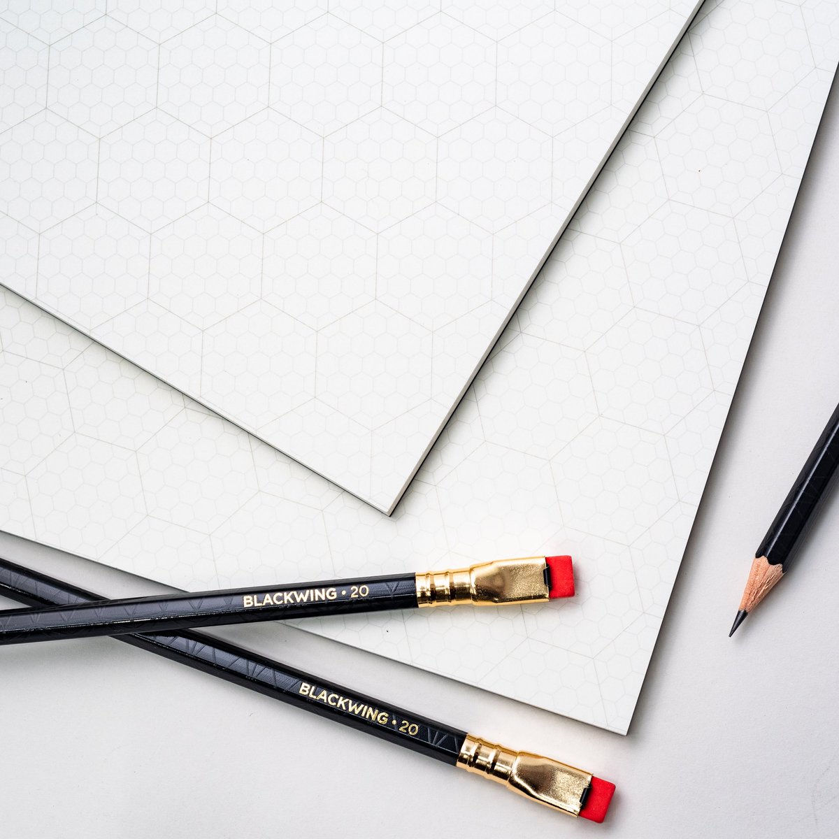 pencilscom's tweet photo. The Vol. 20 Hex Grid Legal Pad features a hex grid that includes both 1-inch and 5-per-inch hexes. Great for mapping out tabletop adventures or as a unique grid for drawing and note-taking. https://t.co/16WTaNBKzB https://t.co/lWTrcLHV9R