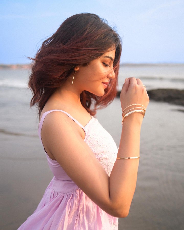 Fs4dq6TWcAIow1T?format=jpg&name=900x900