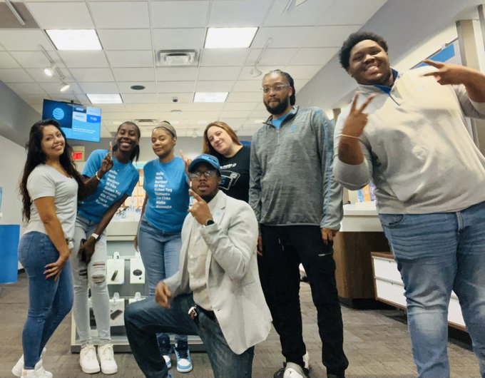 Join our AMAZING OHPA Teams ◄AT&amp;T Hiring► Retail Sales Consultants throughout Ohio and Pennsylvania! Benefits…Medical, Dental, Vision, 401(k)...  Our top sellers earn an avg of $62K/yr. #LifeAtATT #attjobs Apply:  work.att.jobs/OH22 and work.att.jobs/PA22