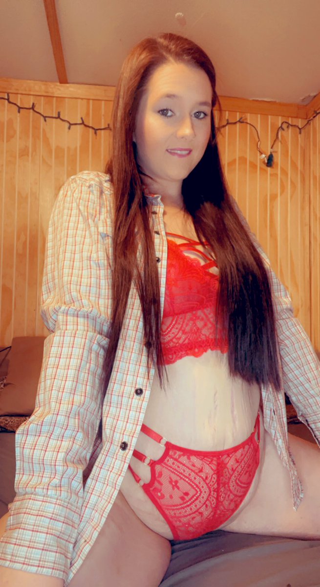 backroadbabe97's tweet photo. Who wants some solo content 🤔
#linkinbio https://t.co/f50W7LGnlf