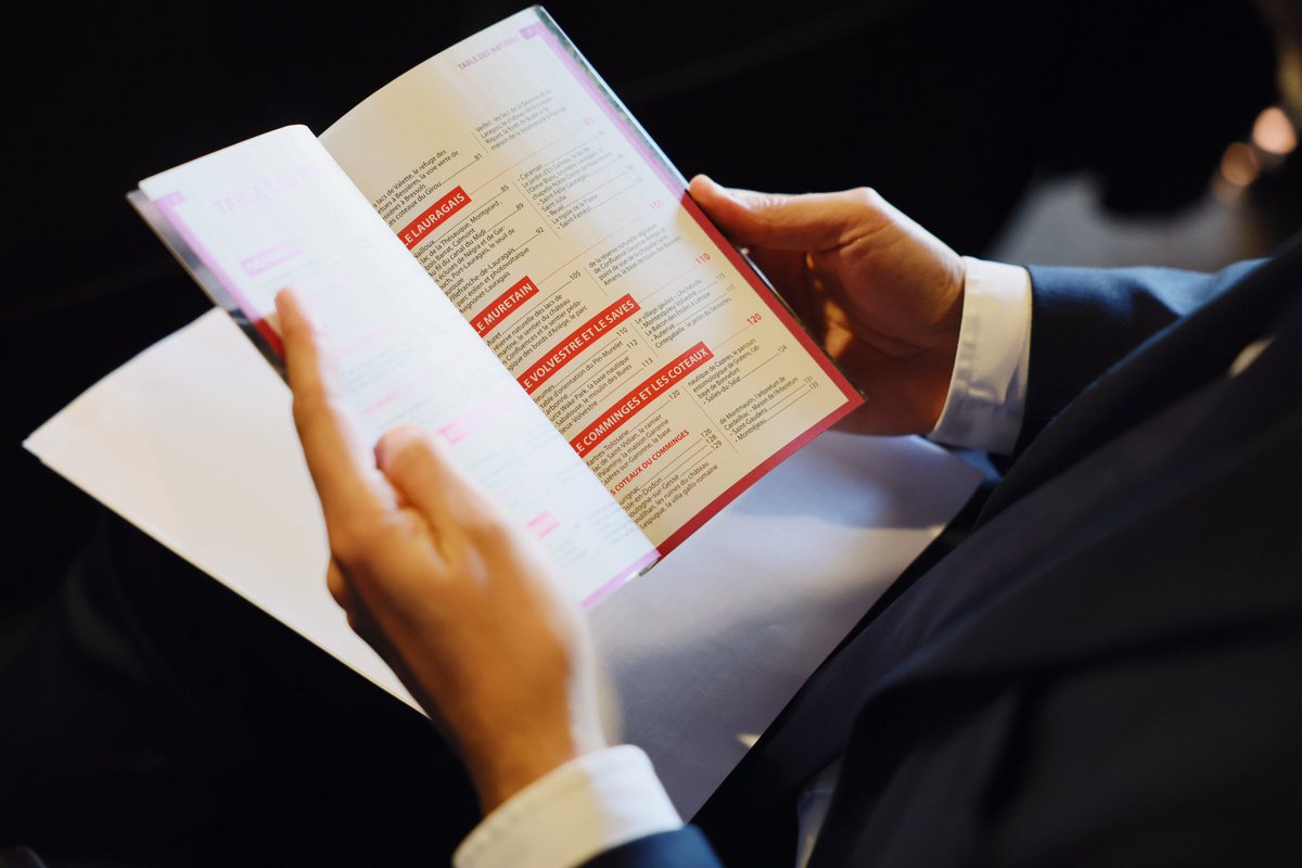 Conférence de #presse de lancement du <a href="/GuideDuRoutard/">Le Routard</a> consacré à la <a href="/HauteGaronne/">Haute-Garonne</a>. 

C’est une vrai reconnaissance puisqu’il s’agit du 1er guide de la collection #DestinationNature !

Avec Philippe Gloaguen, <a href="/Didiercujives/">Cujives Didier</a>, Christian Mantéi, <a href="/Darthou2/">Franck Darthou</a>.  <a href="/TourismeHG/">HauteGaronneTourisme</a> <a href="/atout_france/">Atout France</a>