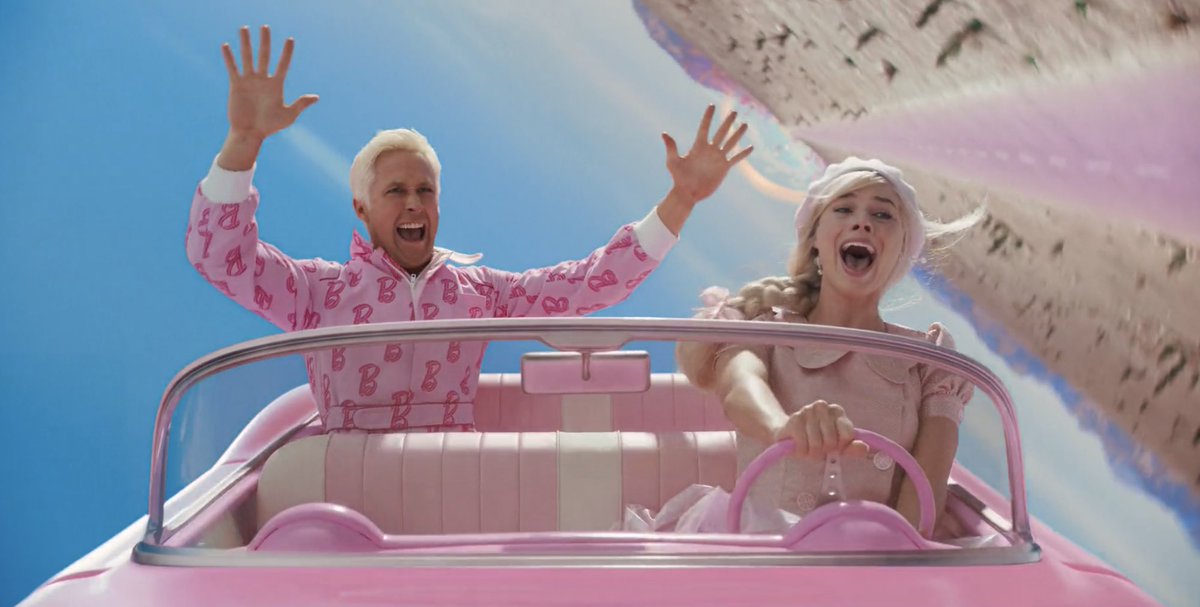 rileyauras's tweet photo. margot robbie as barbie that's it that's the tweet #Barbie https://t.co/ZscqUgAAeL
