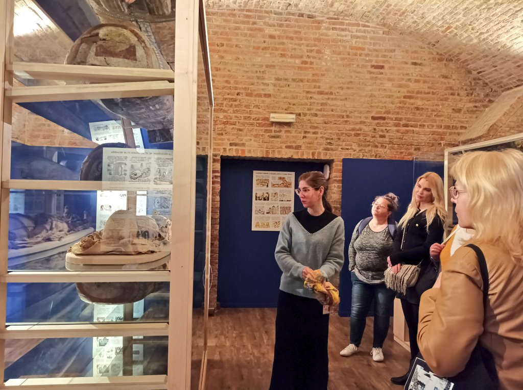 AmiensTourisme's tweet photo. Nos équipes s'informent pour mieux vous accueillir.

#destinationAmiens #museedepicardie https://t.co/SK7NEUBDe0