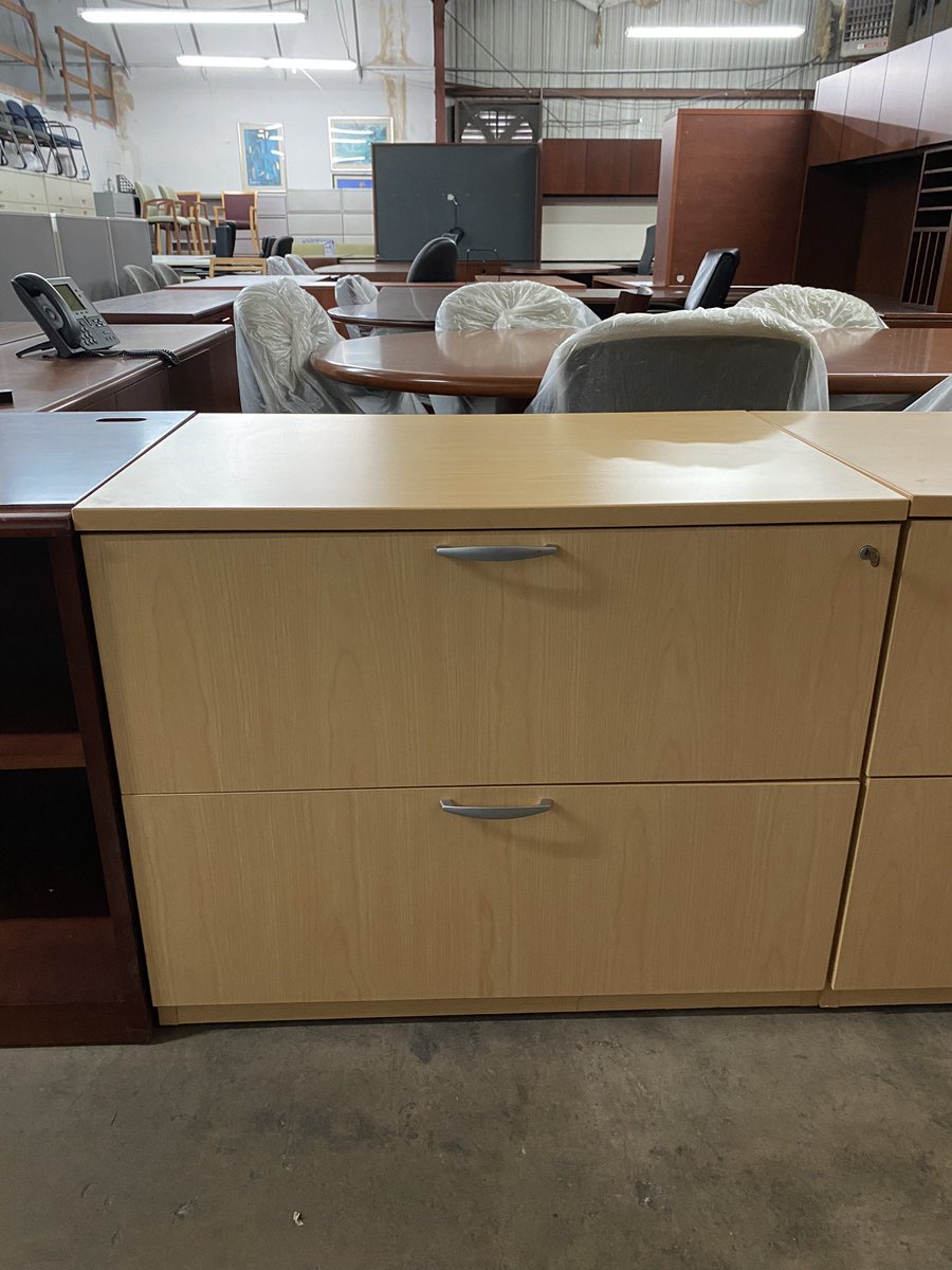DFSIHOUSTON's tweet image. Paoli 2 drawer lateral file cabinet, commercial grade, laminate in maple finish, file hanging frames, fits letter or legal files, lock with key, dimensions: 36” wide x 24” deep x 29.5” height #paoli #filecabinets #filingcabinets