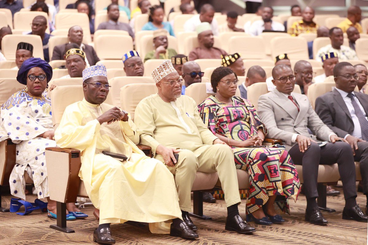 PresidenceTg's tweet image. Les résultats globaux définitifs du cinquième recensement général de la population et de l’habitat #RGPH5 ont été présentés ce 04.04.2023 à Lomé au cours d’une grande session du conseil national du recensement.

Ils constituent une base de données désagrégées, actualisées et…