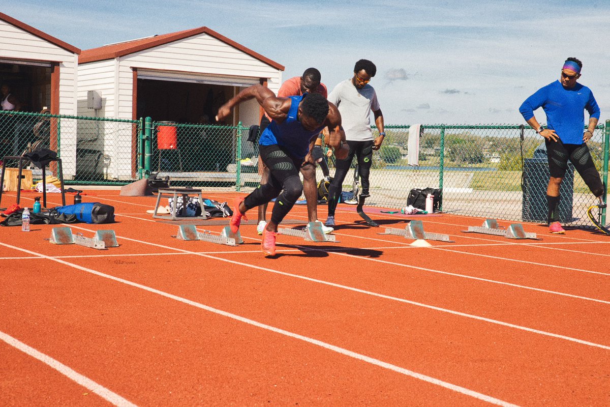 kenny_bednarek's tweet photo. The key to a great sprint is explosive power and perfect form. It takes practice, patience and dedication. But the result is worth it! https://t.co/v7urM3BzYy