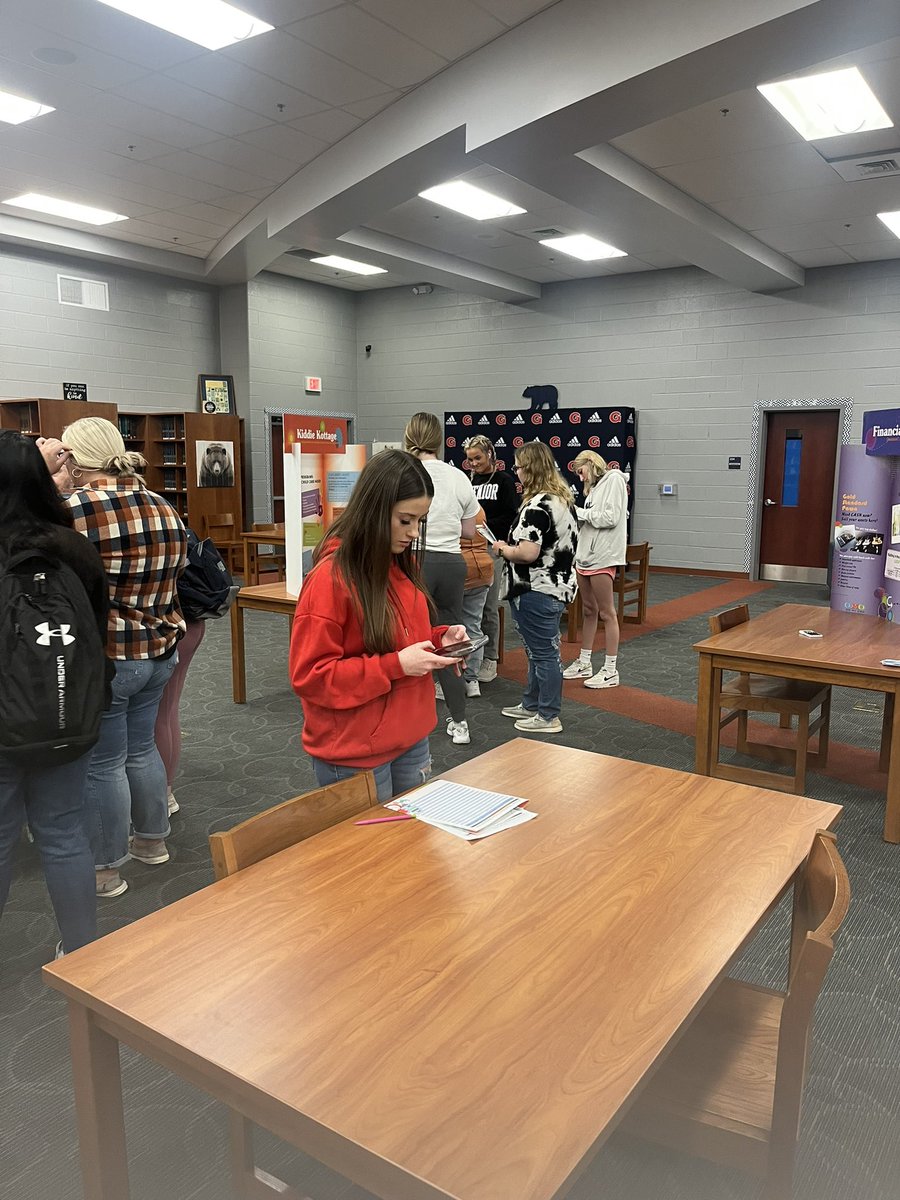 GlimpseofGHS's tweet photo. Mr. Mullins’ Personal Finance senior class getting a glimpse of “adulting” through the UT Extension On My Own project. https://t.co/3twxUWE8kd