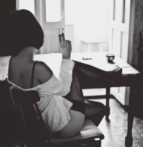 OutlawsPoetic's tweet photo. “I remember awakening one morning and finding everything smeared with the color of forgotten love.”

― Charles Bukowski https://t.co/VjDzhTAucX