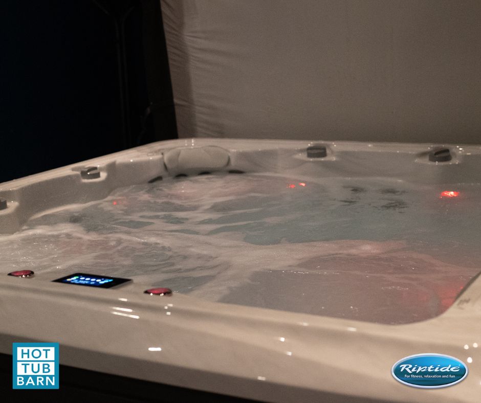 hottubbarnuk's tweet photo. 1️⃣ Loving the Hot Tub experience
2️⃣ Fantastic customer service and aftercare from the Southend branch
3️⃣Overall a fantastic experience as a consumer

Just a small snippet of the AMAZING feedback we receive here at Hot Tub Barn 📷

#HotTubs #HotTubInstalls #SwimSpas #Reviews https://t.co/St7fiKUJJA