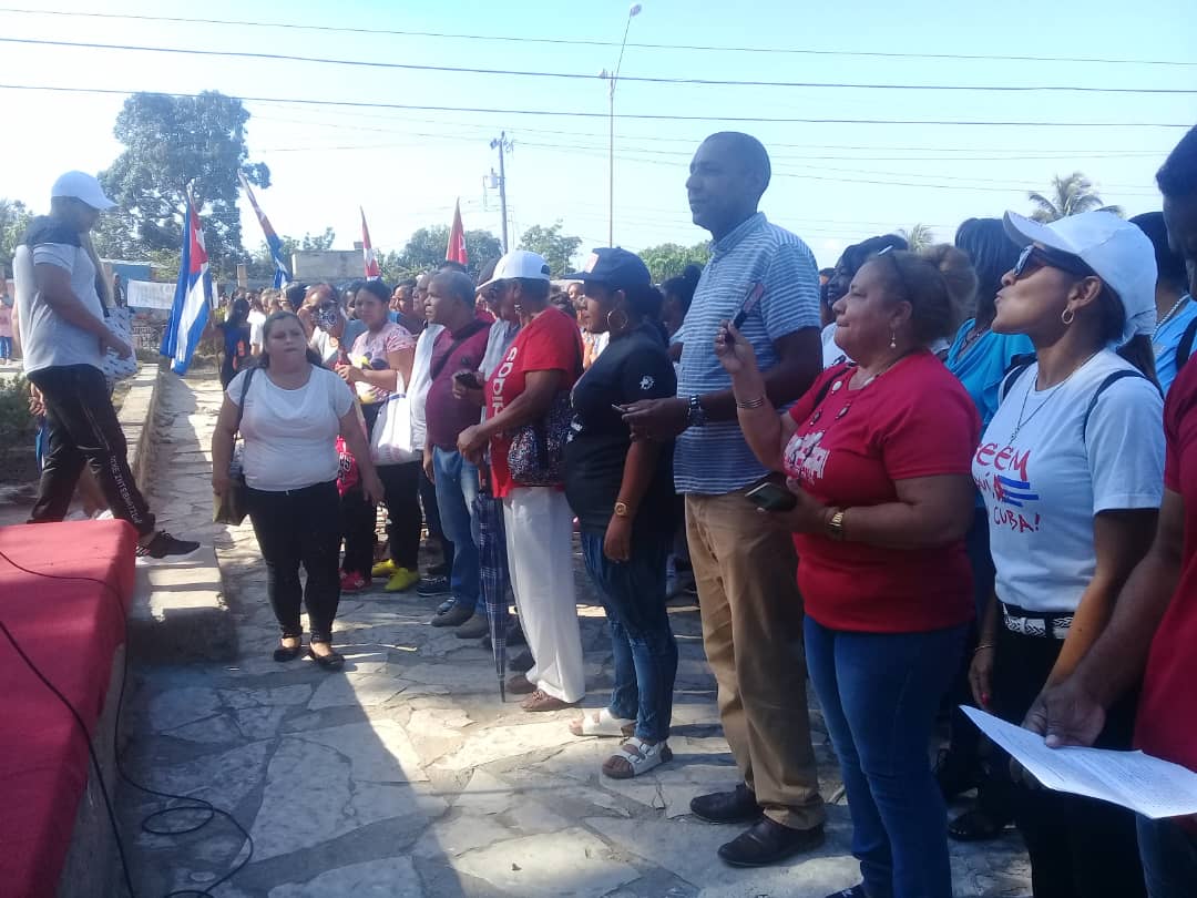 WilberR37373005's tweet photo. Muchas felicidades a nuestros pioneros y jóvenes. #dmesanluis. #dpestgo. #SantiagodeCuba. @elsa_ena .@RaulSamon https://t.co/KMZDvmbZCV
