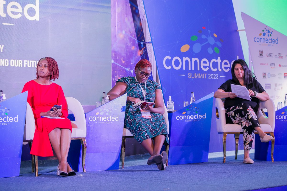 CAS2025_'s tweet image. Women shaping the digital economy  moderated by Tiara Pathon , digital skills Lead Middle East and Africa ,@awscloud and her panelists @Mpjematiah , Board Member @ICTAuthorityKE @AnnetteMutuku1 ICTA Board Director ,Dr Katherine Gateo -EBS ,
#ConnectedSummit2023