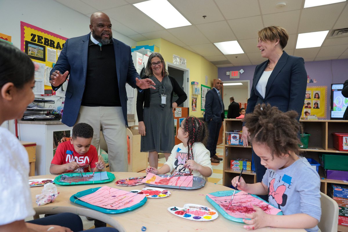 Maura Healey (@massgovernor) on Twitter photo Commonwealth Cares for Children grants have been a lifeline for providers like <a href="/CDCLawrenceMA/">The Community Group</a>, especially through the pandemic.
Last week, I signed a bill to continue C3 grants through the end of this fiscal year, and we want to keep it going through the next with our budget. Commonwealth Cares for Children grants have been a lifeline for providers like <a href="/CDCLawrenceMA/">The Community Group</a>, especially through the pandemic.
Last week, I signed a bill to continue C3 grants through the end of this fiscal year, and we want to keep it going through the next with our budget.