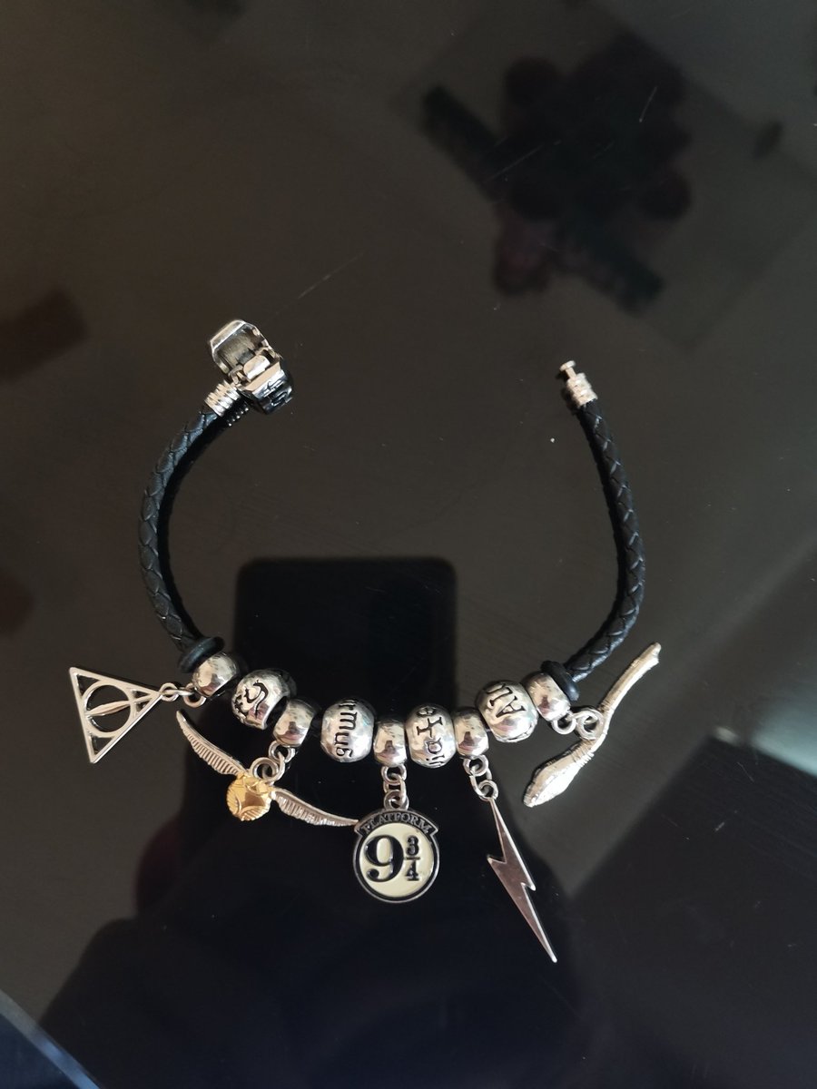 No puedo de emoción con mi pulsera!!! 😍😍😍 #HarryPotter