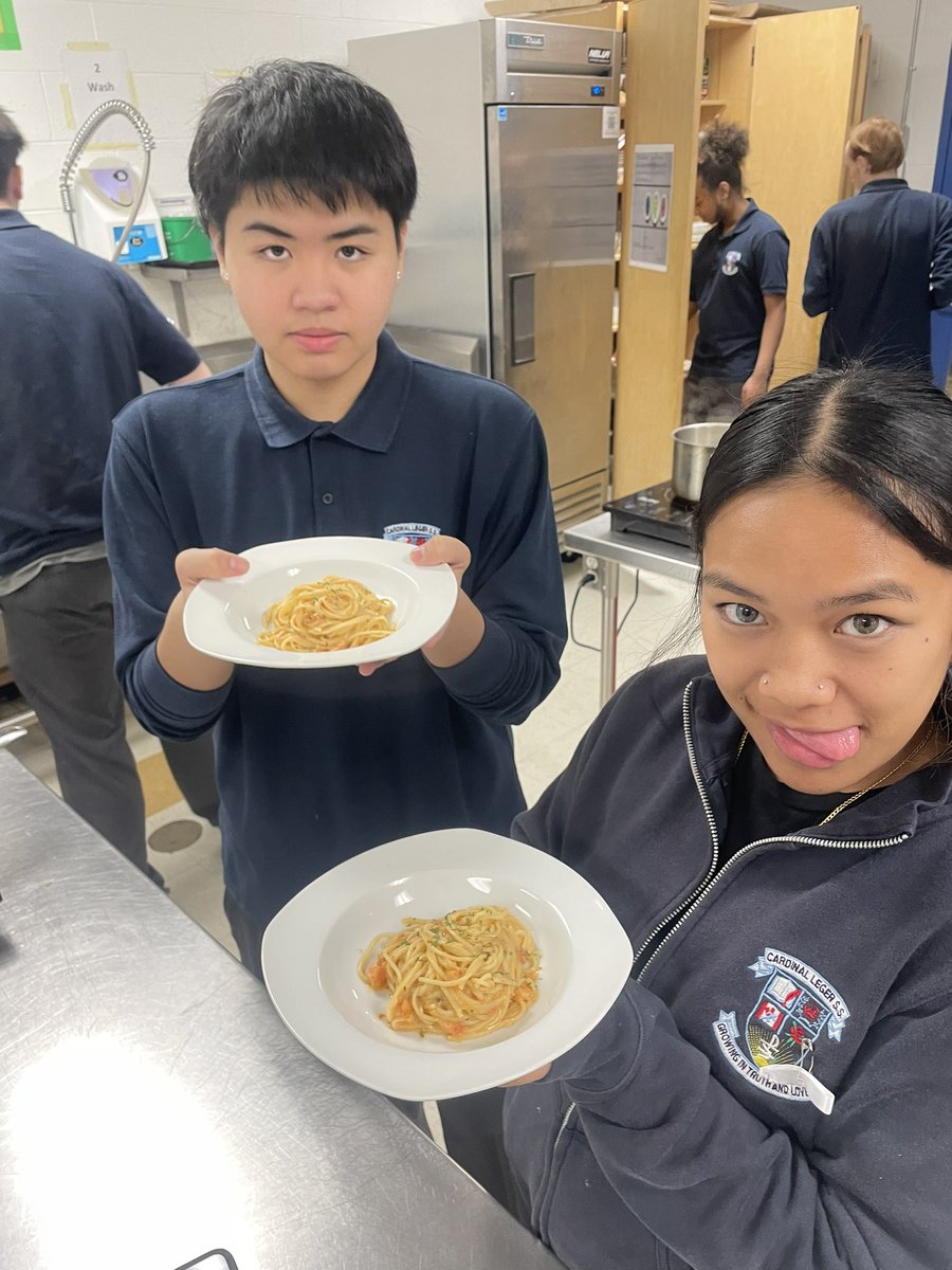 mistaB5's tweet photo. @CardinalLegerSS #hastalpasta https://t.co/0KxLxoEha0