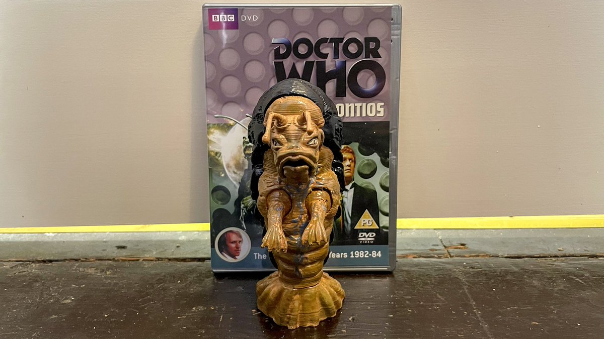 JR1991JR's tweet image. Completed today, a Tractator as seen in Frontios.
Designs can be found on
3dprintingdoctorwho.com/templates.html

#DoctorWho #Tractator #Frontios
#DoctorWhoCustomFigure