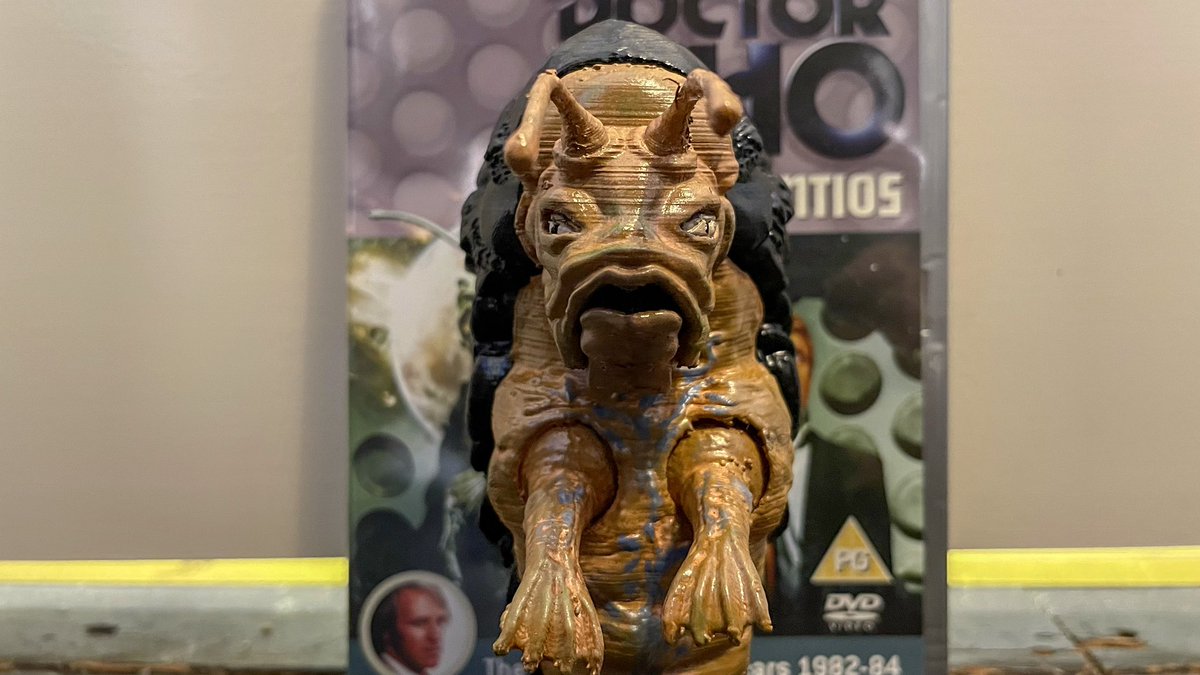 JR1991JR's tweet image. Completed today, a Tractator as seen in Frontios.
Designs can be found on
3dprintingdoctorwho.com/templates.html

#DoctorWho #Tractator #Frontios
#DoctorWhoCustomFigure