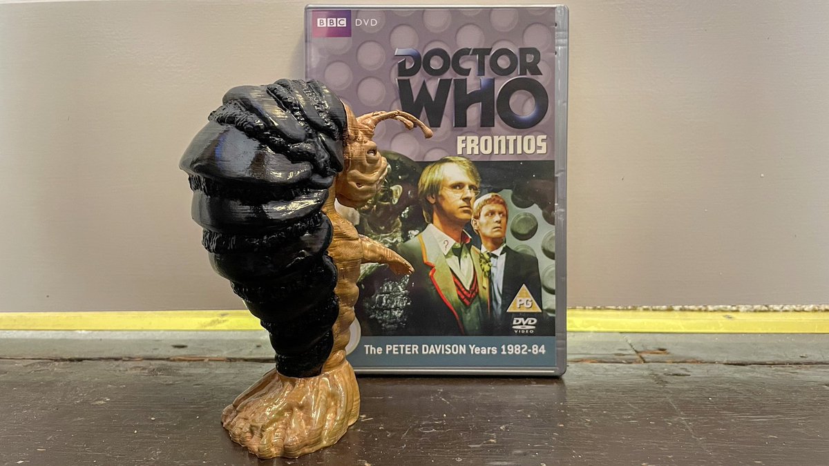 JR1991JR's tweet image. Completed today, a Tractator as seen in Frontios.
Designs can be found on
3dprintingdoctorwho.com/templates.html

#DoctorWho #Tractator #Frontios
#DoctorWhoCustomFigure