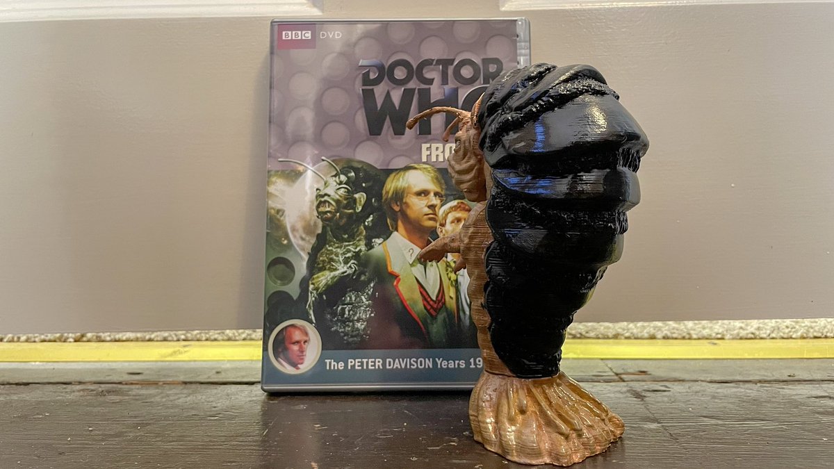 JR1991JR's tweet image. Completed today, a Tractator as seen in Frontios.
Designs can be found on
3dprintingdoctorwho.com/templates.html

#DoctorWho #Tractator #Frontios
#DoctorWhoCustomFigure