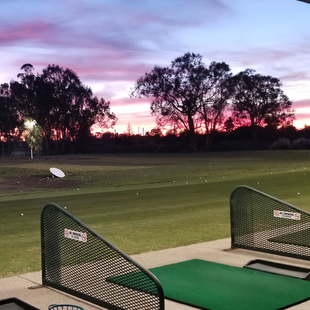 The sun is out, birds are singing, and our Practice Range and North &amp; Mif Courses are ready for your enjoyment, with The South Course opening at 1:30 today. Corica Park is calling you to come and seize this glorious day. See you soon!

#coricapark #golf