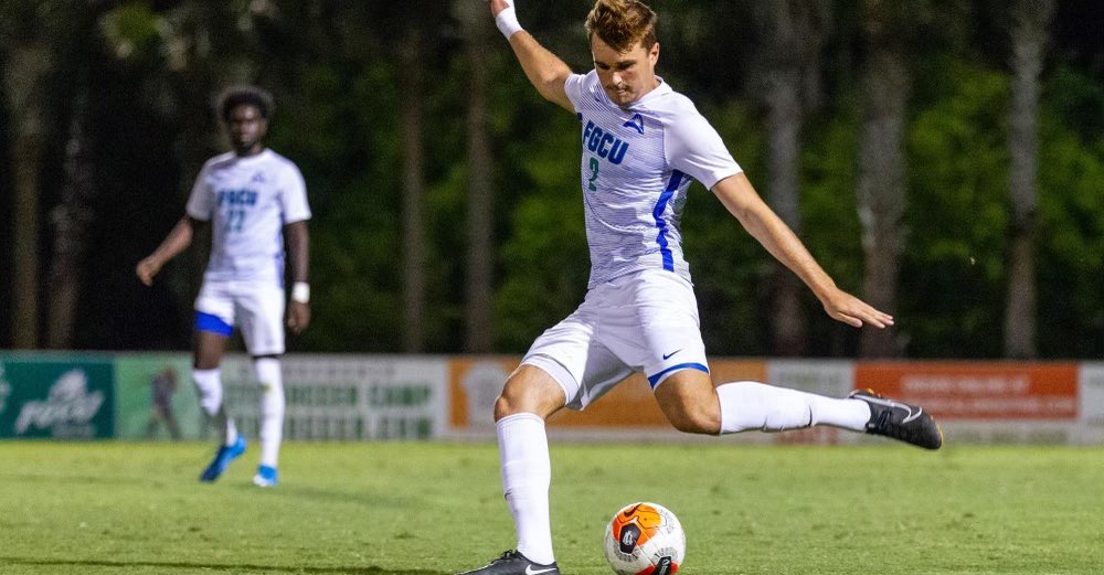 GulfFutbol's tweet photo. Former FGCU campers that have been drafted:
-O’vonte Mullings
-Ethan Dudley
-Shak Adams
These guys left their mark on the FGCU Soccer program! 
Spots are going fast, don’t miss out on a great opportunity before it’s to late! https://t.co/NHSnSkGfyJ