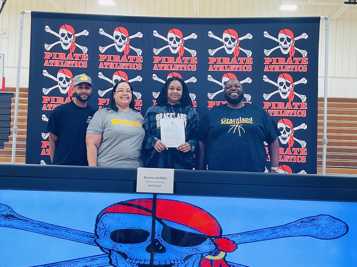 PCVikingsFan's tweet image. Port Charlotte High School senior Bryanna Griffiths signed with Graceland University (basketball) this morning…