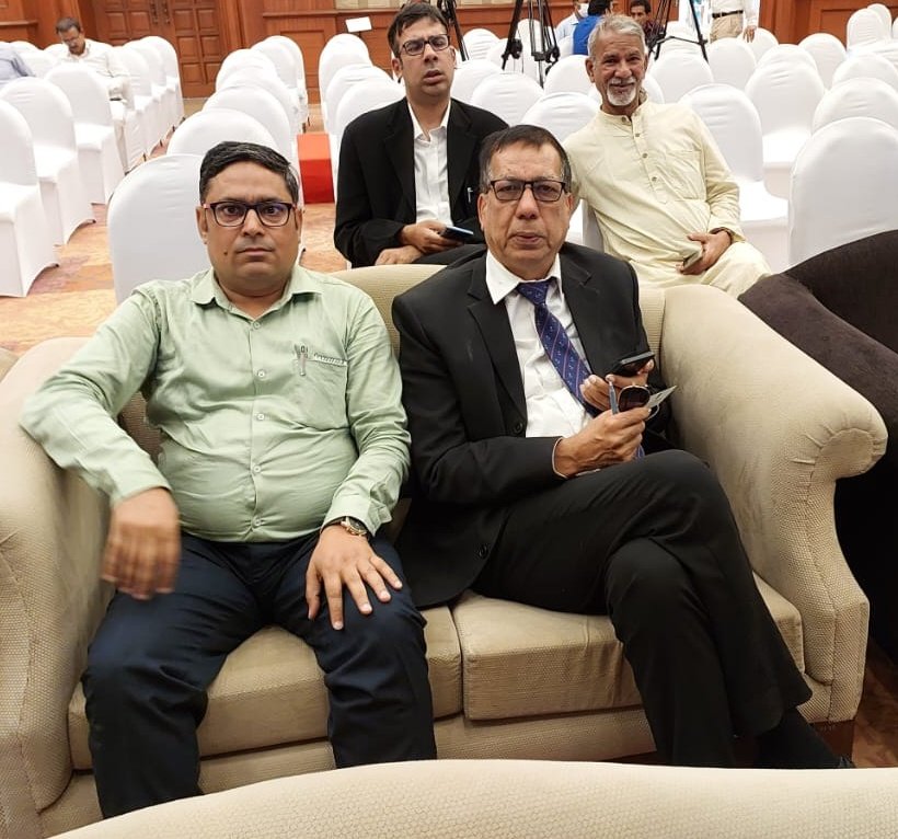 'All India federation for Social Justice' का पहला राष्ट्रीय सम्मेलन दिल्ली में हुआ, मौका था: "सामाजिक न्याय के संघर्ष को आगे बढ़ाना व सामाजिक न्याय आंदोलन के लिए संयुक्त राष्ट्रीय कार्यक्रम" <a href="/ashokgehlot51/">Ashok Gehlot</a> <a href="/HemantSorenJMM/">Hemant Soren</a> <a href="/yadavtejashwi/">Tejashwi Yadav</a> <a href="/yadavakhilesh/">Akhilesh Yadav</a> <a href="/SitaramYechury/">Sitaram Yechury</a> <a href="/Ranbir_Crpf/">Ranbir Singh</a>