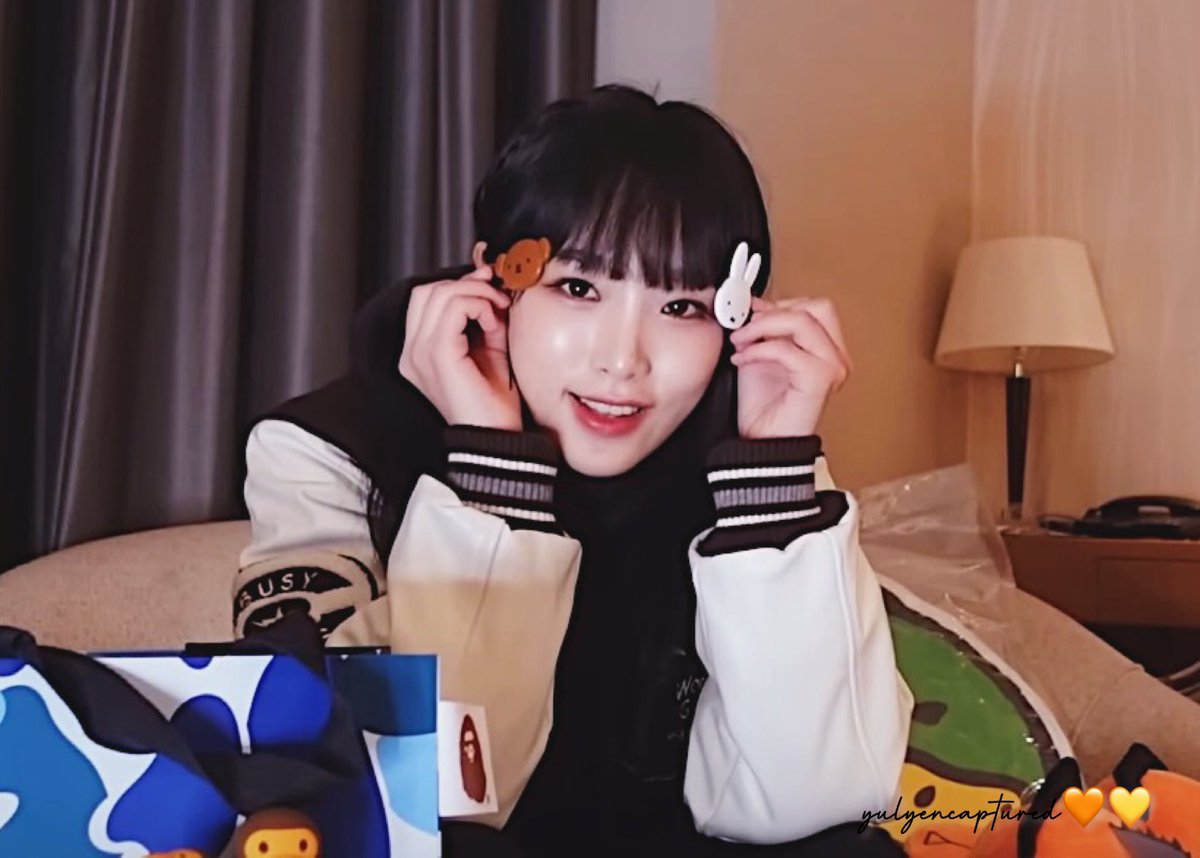 yulyencaptured's tweet photo. 𝘆𝗲𝗻𝗮’𝘀 𝘁𝗼𝗸𝘆𝗼 𝘃𝗹𝗼𝗴

#YENA #최예나 
@YENA_OFFICIAL https://t.co/a13s3bcwUR