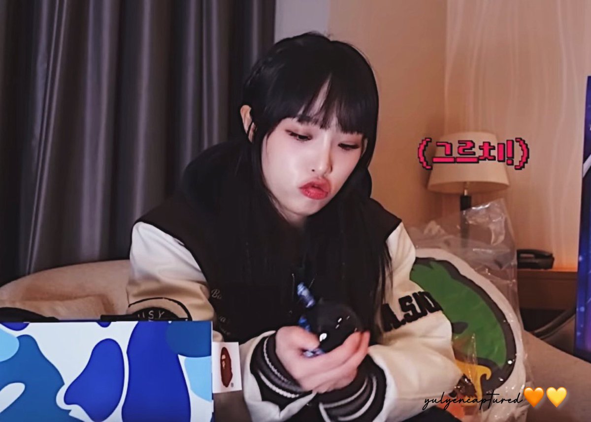 yulyencaptured's tweet photo. 𝘆𝗲𝗻𝗮’𝘀 𝘁𝗼𝗸𝘆𝗼 𝘃𝗹𝗼𝗴

#YENA #최예나 
@YENA_OFFICIAL https://t.co/a13s3bcwUR