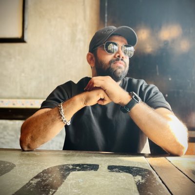 Sreeharshagunda's tweet photo. #NewProfilePic https://t.co/bcbQ2a22so