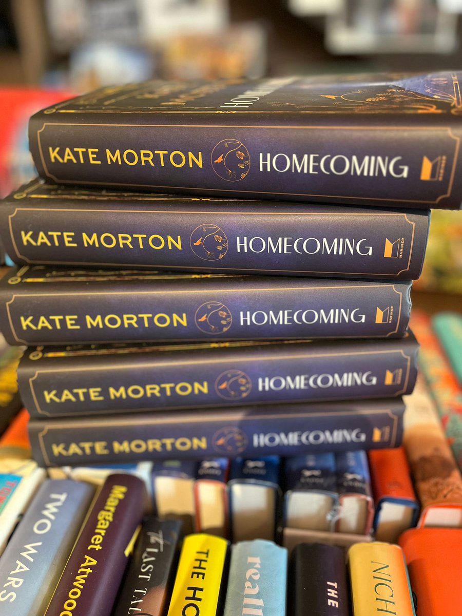 TheBookLoftFB's tweet photo. Happy #NewReleaseTuesday everyone! We’ve got some real showstoppers today!✨Featuring the long-awaited Homecoming by Kate Morton! As well as the @readwithjenna @reesesbookclub &amp; @gmabookclub picks (pictured in the second photo) 👉 which will you read first? 🤩 #BookLoftAmelia 🌈 https://t.co/u1OYm29btS