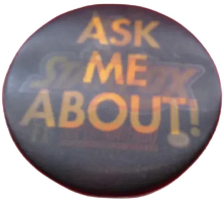 A 1993 Star Fox lenticular pinback button. This was likely worn by retail employees to advertise the game. #starfox #SNES #supernintendo #Nintendo