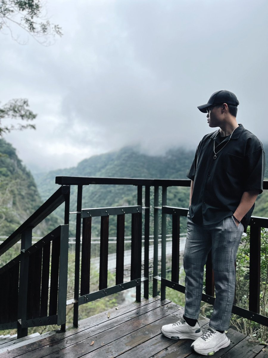 只是想表達這張拍得很好看 哈。