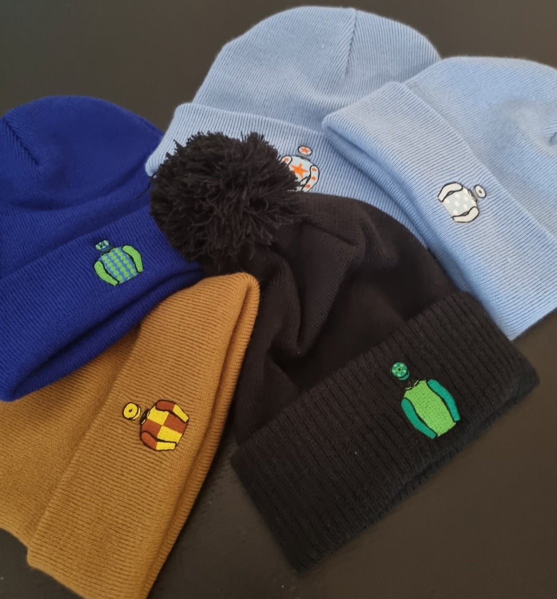 HackedUp_HRG's tweet photo. Horse Racing Gifts Giveaway🎁

We're giving away an embroidered hat and a #CheltenhamFestival winners mug of your choice. To enter please do the following

Follow us @HackedUp_HRG 
Retweet and like this post
Comment your favourite Cheltenham 2023 winner

Good luck!
#HorseRacing https://t.co/AJo7Thzd2M