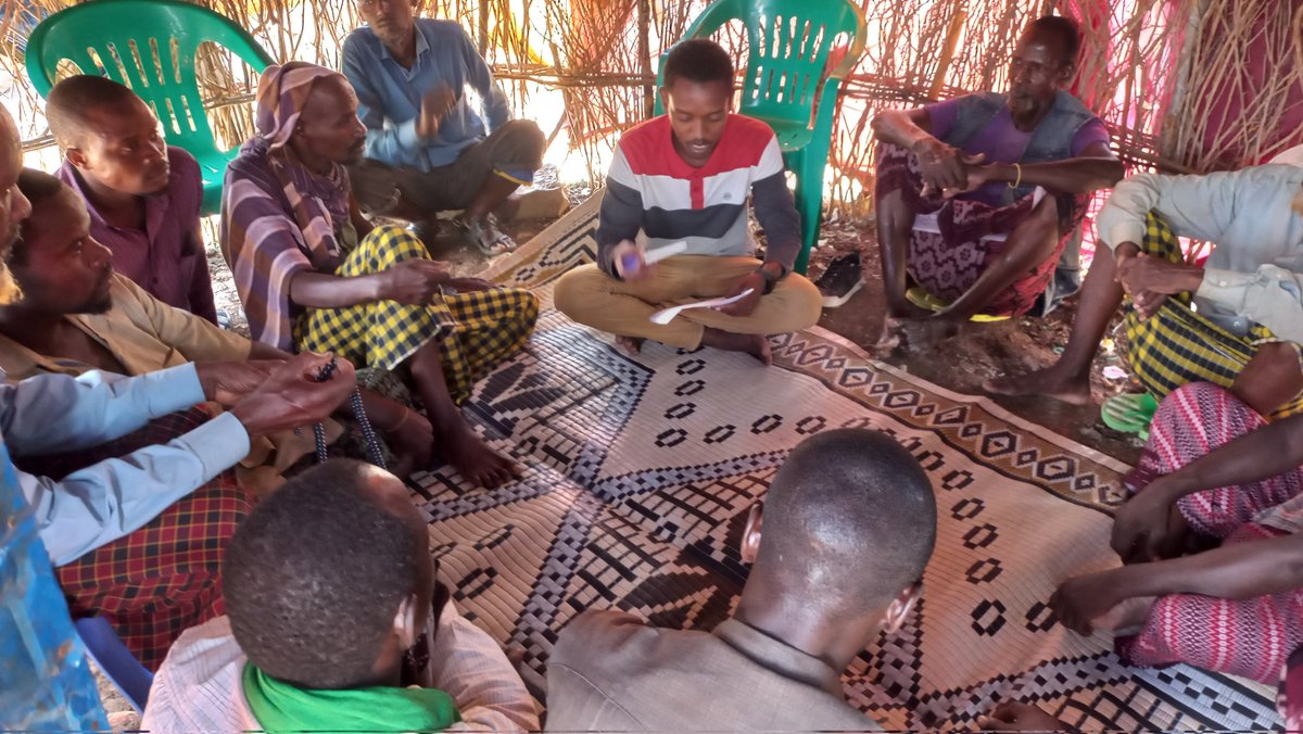 ZakariaHassanM's tweet image. @reado_org and @RESCUEorg concluded 2-days of safety audit assessment in #Baidoa_IDPs with the objective of assessing safety and security concerns for women and girls. #WGSS