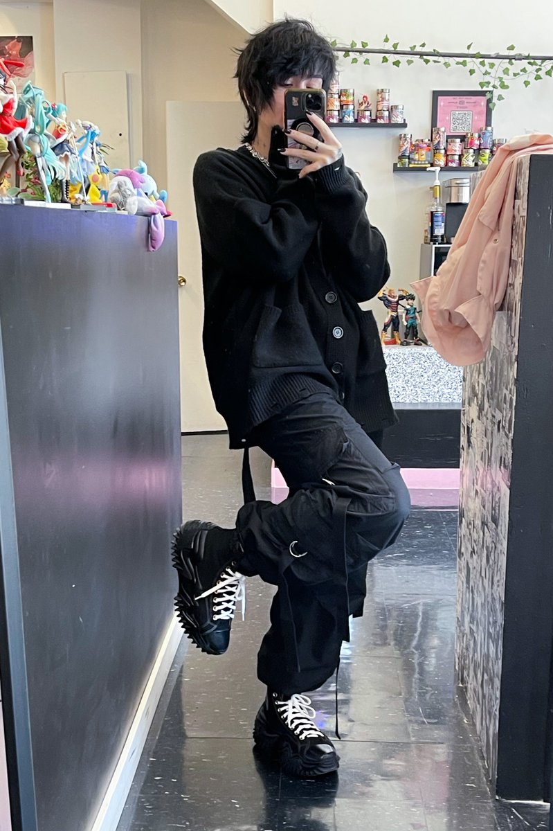 Mika /ᐠ - ˕ -マ tweet media