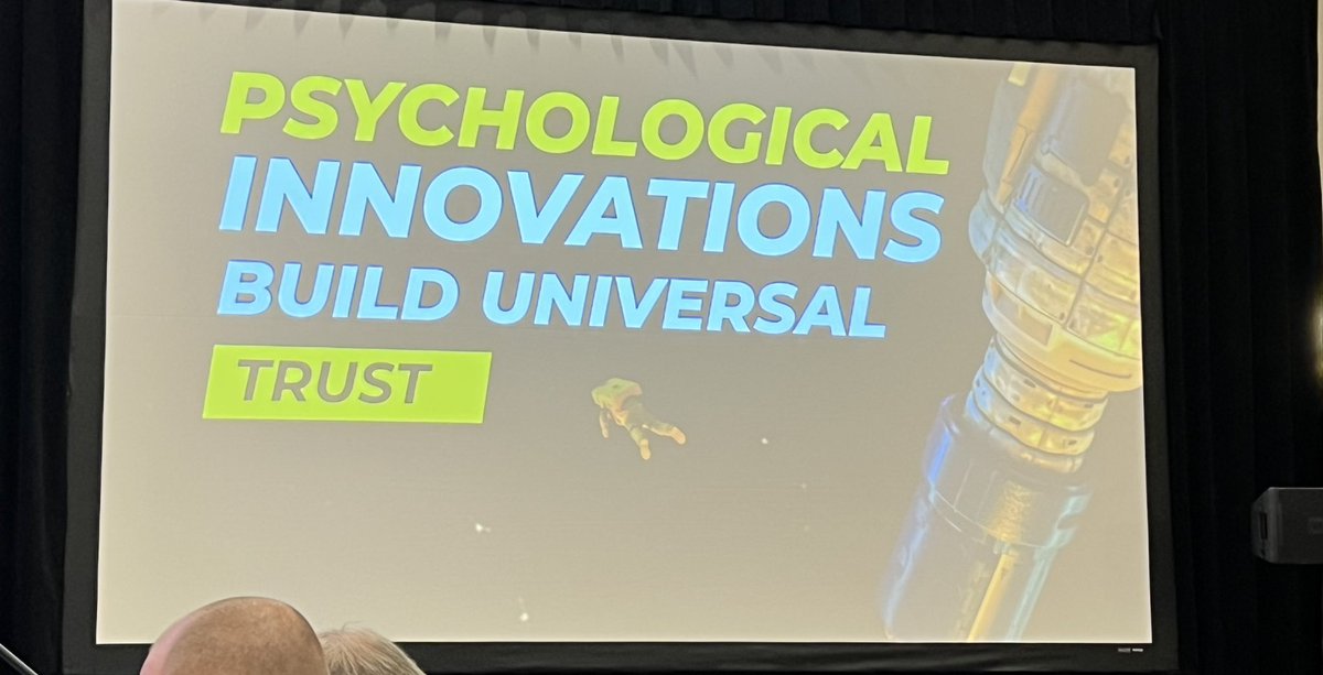 MsSarahCraig's tweet image. Innovation. @ShawnKanungo #caisnlc #disruption @CISOntario @Cohort21