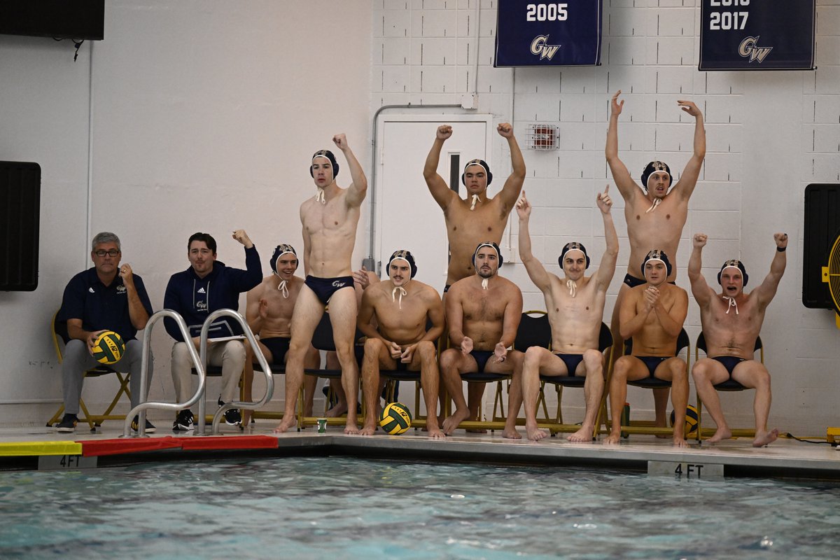 It's #GWGivingDay! Your gift supports our water polo student-athletes. 

Join us for Giving Day to hit our overall Athletics goal of 440 donors!

Link: go.gwu.edu/givingdayathle…

#RaiseHigh