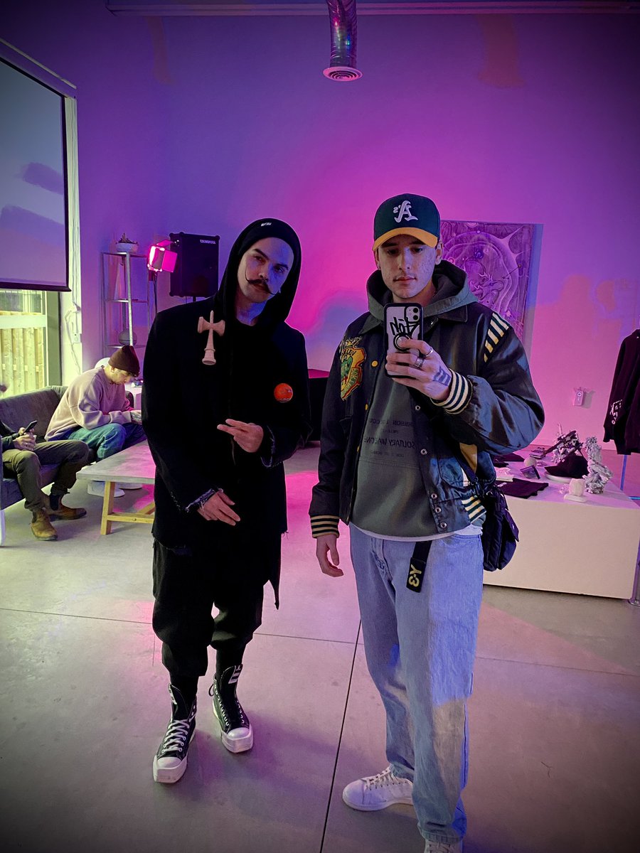 devancooper_'s tweet image. Culture 👾💫