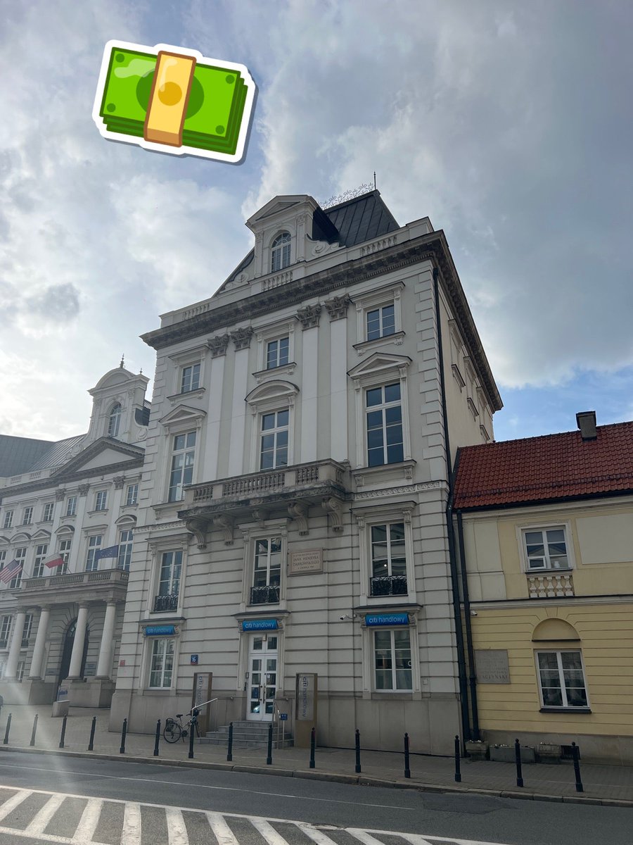 I'm at Citi Handlowy in Warszawa w/ <a href="/igorsech/">Игорь Сердюченко</a> <a href="/artur_mart/">Артур Мартиросян</a> swarmapp.com/c/93ORcYrjNNB