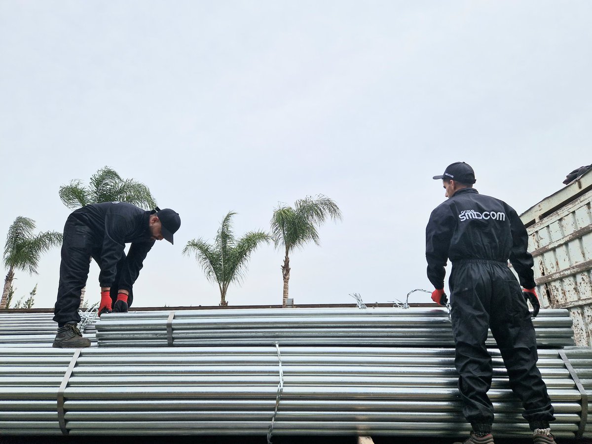 Here we go again, a new #greenhouse project is staring 🫐
#smidcom #tunnels #Morocco