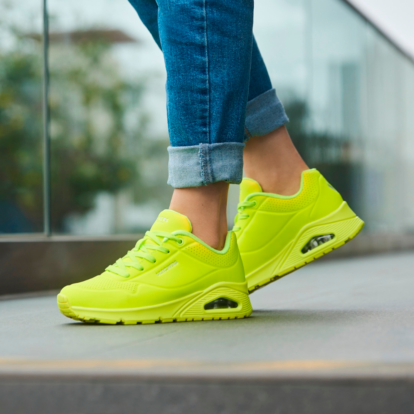 baselider's tweet photo. ¡La primavera llega cargada de color!🌸 
Descubre los nuevos colores de la Skechers Uno Stand. Una apuesta cómoda y versátil perfecta para el uso diario. Ya disponibles en web y en tienda.
⬇️ 
https://t.co/ixFJt8bp3i https://t.co/MSkxk0o8f5