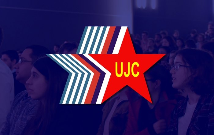 "Y en esta juventud están puestas las esperanzas de la Revolución, en esta juventud están puestas las más legítimas esperanzas de nuestro pueblo(...)" #UnaMejorJuventud #CubaCoopera <a href="/cubacooperaven/">Brigada Médica Cubana en Venezuela</a> <a href="/UJCdeCuba/">UJC de Cuba</a> <a href="/MINSAPCuba/">Ministerio de Salud Pública de Cuba</a> <a href="/CubaMir_Ven/">Brigada Médica Cubana Estado Miranda</a>