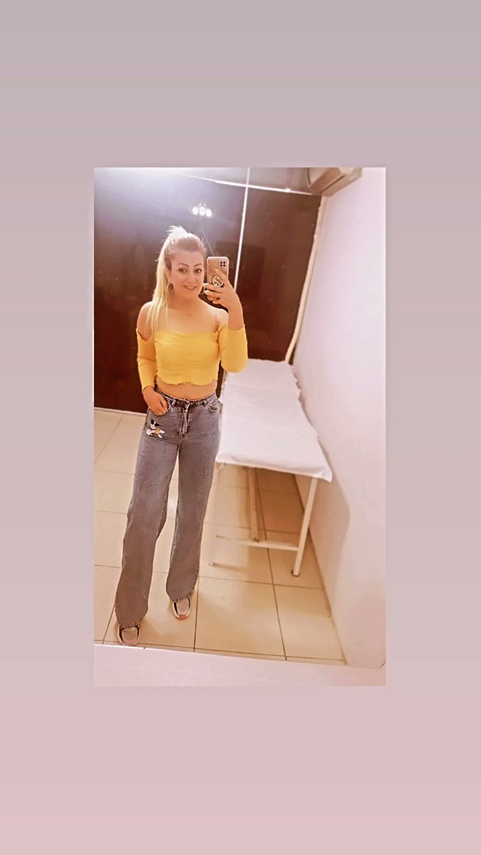 Cvp vermeyince engellenir 😉😋 borsa nedir bilmeyen 3 5 esnaf kahve pasta markette sakız satmak sanan insanlar ancak engeller ya işinizi yapın insan dolandıracagınıza yada battık diyin dolandıracagınız halk kalmadı 🤣 hepsi batık zaten godoman bulun biraz 🤣